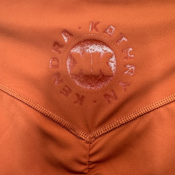 Gymshark KK Twins Training Leggings - Picture 9 of 10